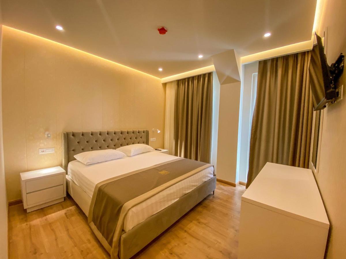 Red Hill Hotel Tirana Exterior photo